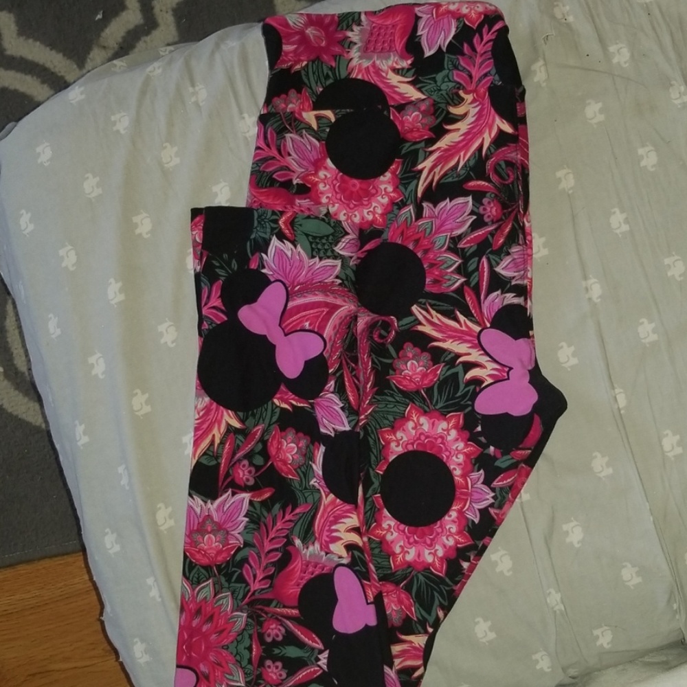 LuLaRoe TC Minnie Mouse Leggings.